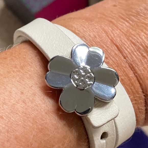 Bundle of 2 Tory Burch Bracelets - Picture 10 of 15